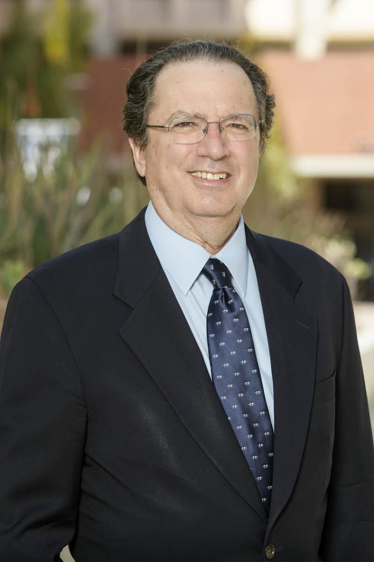 image of Dr. Fernando Martinez