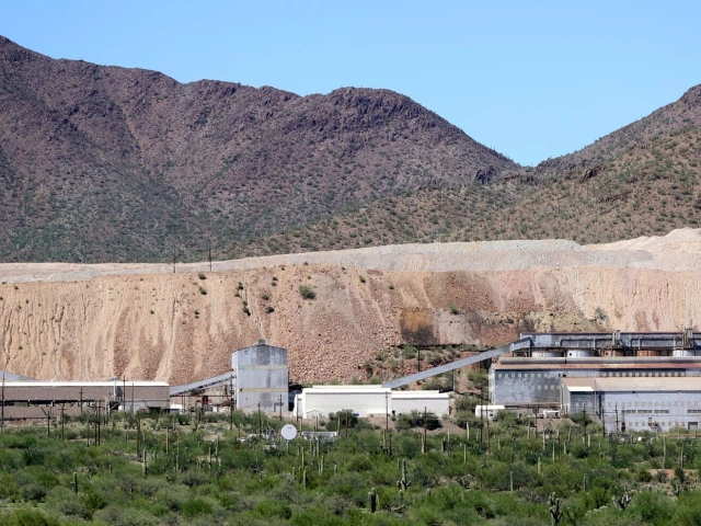 Image of a Southern Arizona mine