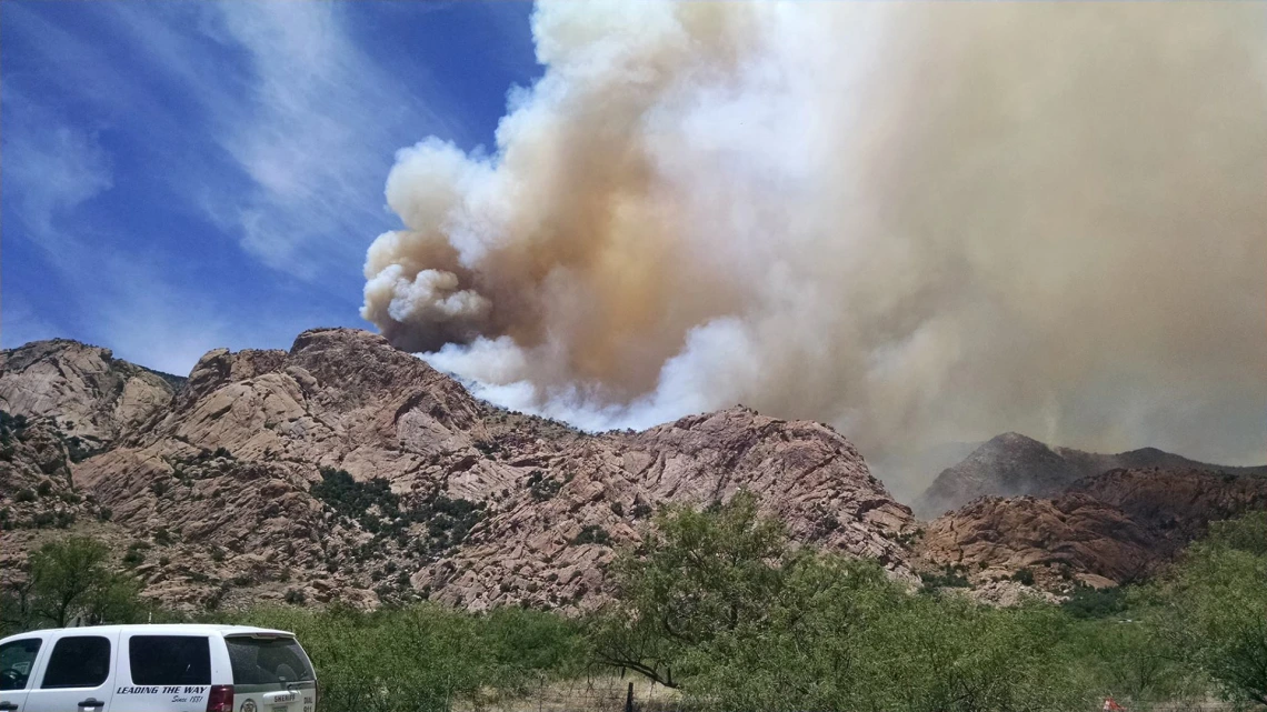 Image of fire in Arizona's mountains